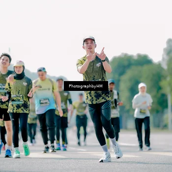 Runner Photo 6544244