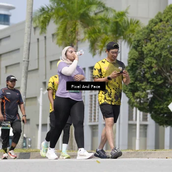 Runner Photo 6544279