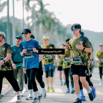 Runner Photo 6544336