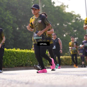 Runner Photo 6544341