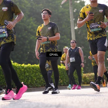 Runner Photo 6544369