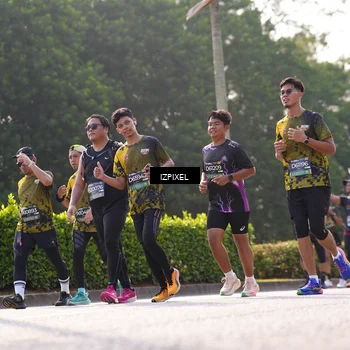 Runner Photo 6544394