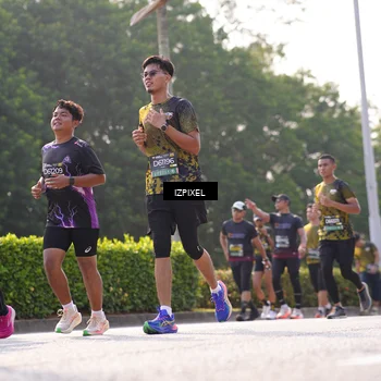 Runner Photo 6544424