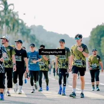 Runner Photo 6544433