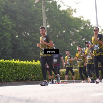 Runner Photo 6544435