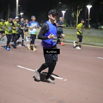 Runner Photo 6544450