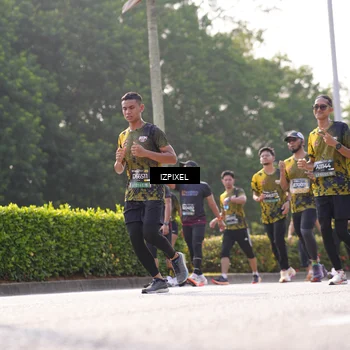 Runner Photo 6544451