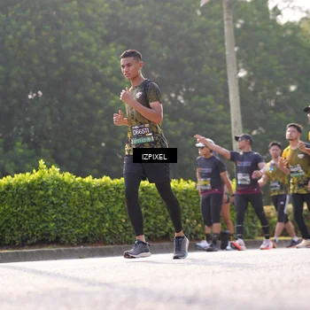 Runner Photo 6544471