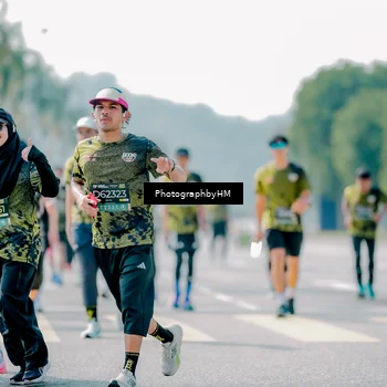 Runner Photo 6544549