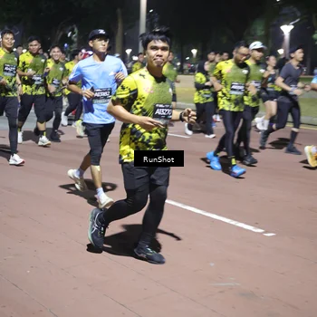 Runner Photo 6544555