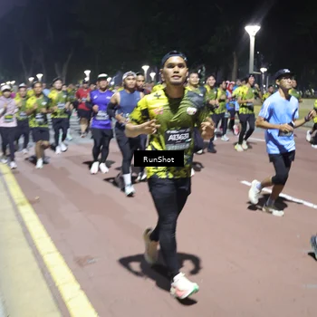Runner Photo 6544575