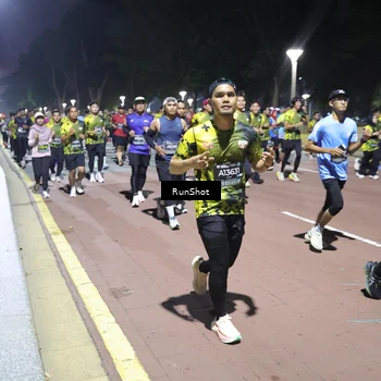 Runner Photo 6544577