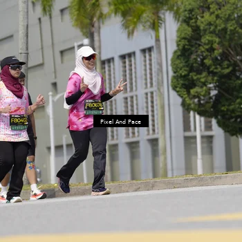 Runner Photo 6544579