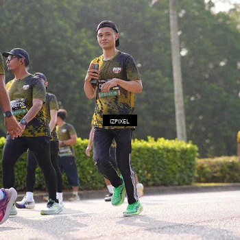 Runner Photo 6544593