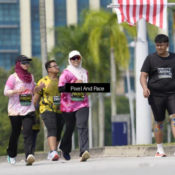 Runner Photo 6544602