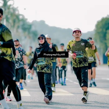 Runner Photo 6544610