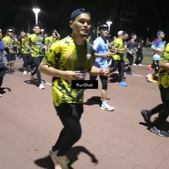 Runner Photo 6544615