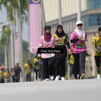 Runner Photo 6544647