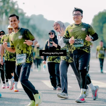 Runner Photo 6544664