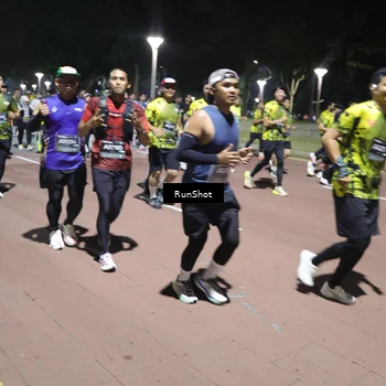 Runner Photo 6544665