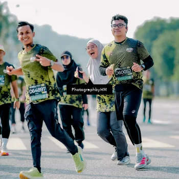 Runner Photo 6544666