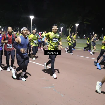 Runner Photo 6544685