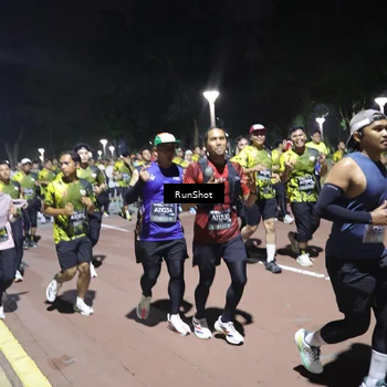 Runner Photo 6544687