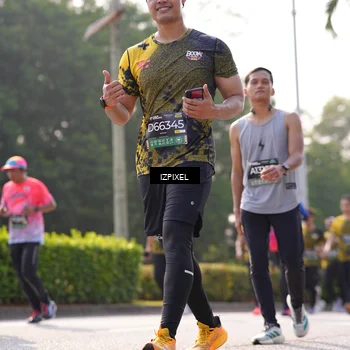 Runner Photo 6544693