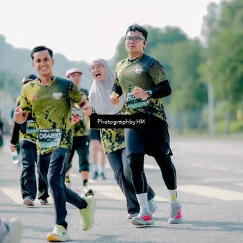 Runner Photo 6544699