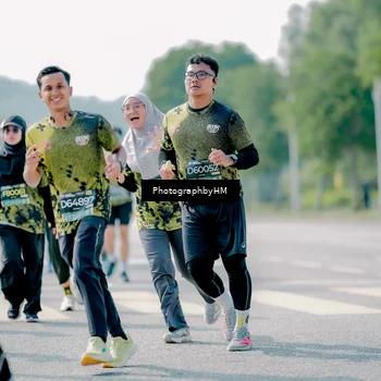 Runner Photo 6544711