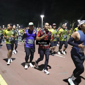 Runner Photo 6544718