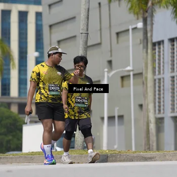 Runner Photo 6544719