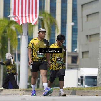 Runner Photo 6544732