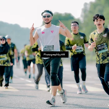 Runner Photo 6544749