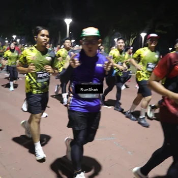 Runner Photo 6544759