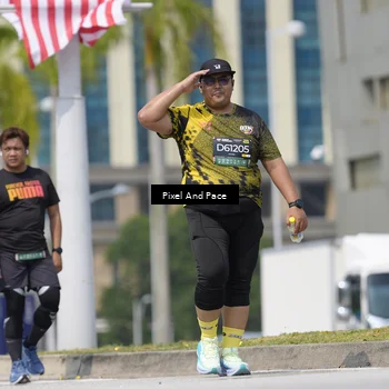 Runner Photo 6544767