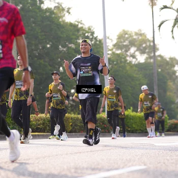 Runner Photo 6544775