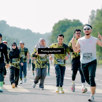 Runner Photo 6544776