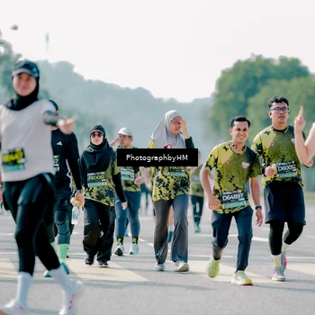 Runner Photo 6544793
