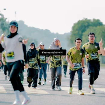 Runner Photo 6544797