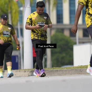 Runner Photo 6544807