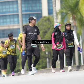 Runner Photo 6544835