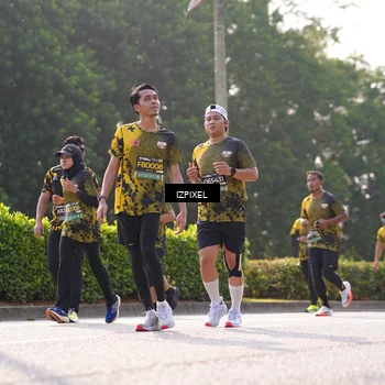 Runner Photo 6544847