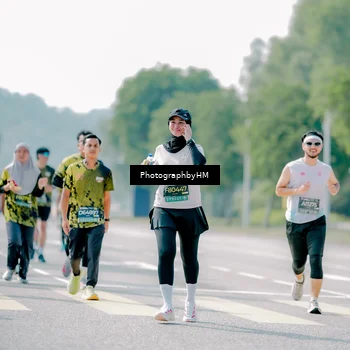 Runner Photo 6544849