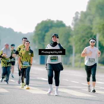 Runner Photo 6544854