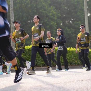 Runner Photo 6544855