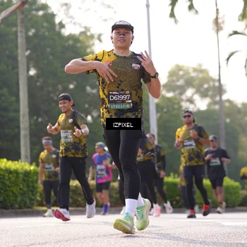 Runner Photo 6544886