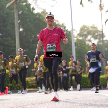 Runner Photo 6544892