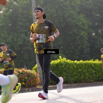 Runner Photo 6544919