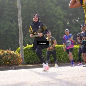Runner Photo 6544940